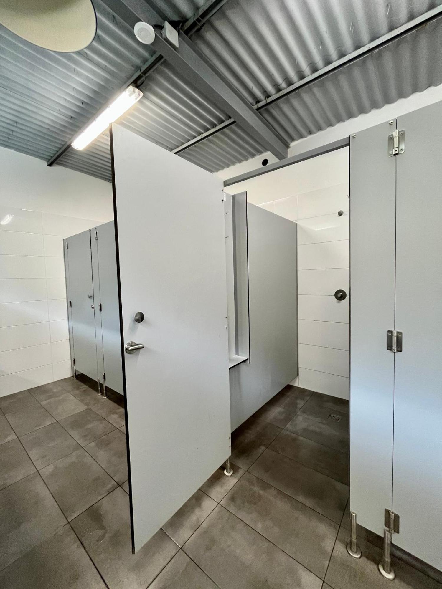 Отель Metropolis Campglamping Сопот Экстерьер фото
